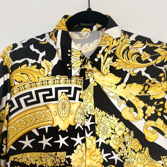 NEW Authentic Versace STUNNING blouse 🎉👏🏼100%SILK - Picture 8 of 17